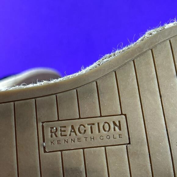 Kenneth Cole Reaction Black Wedge Espadrilles Women's Shoe Size 9.5 - Picture 8 of 9